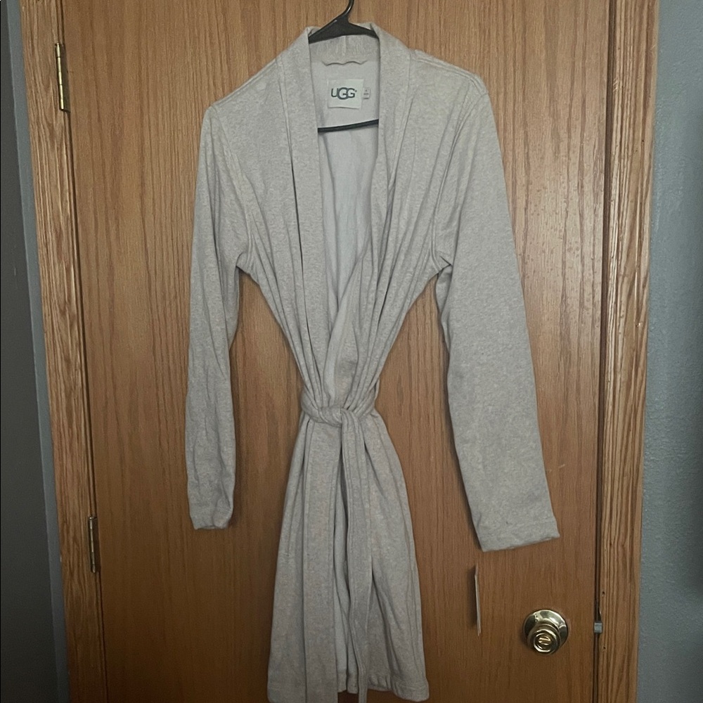 Brand New UGG Light Gray Tie-Waist Robe